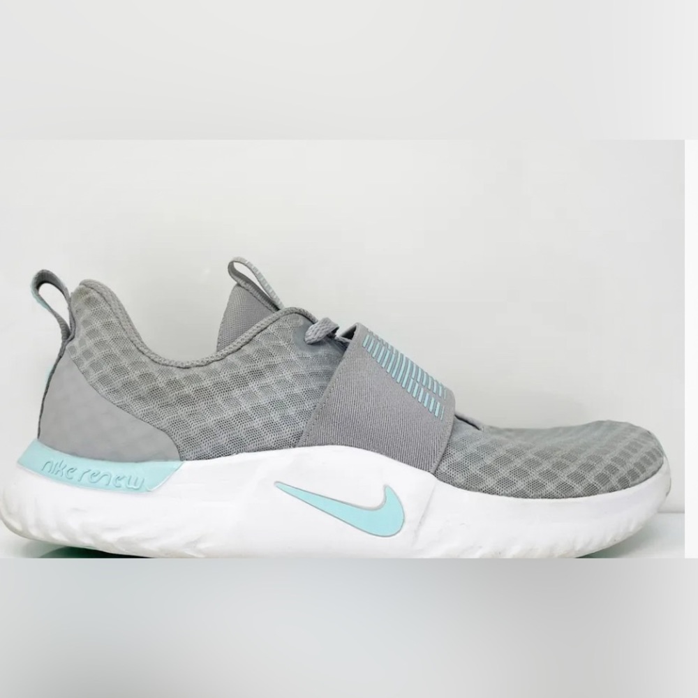GREAT CONDITION!!! Nike Women’s Running Shoes Sneakers! Size 7!